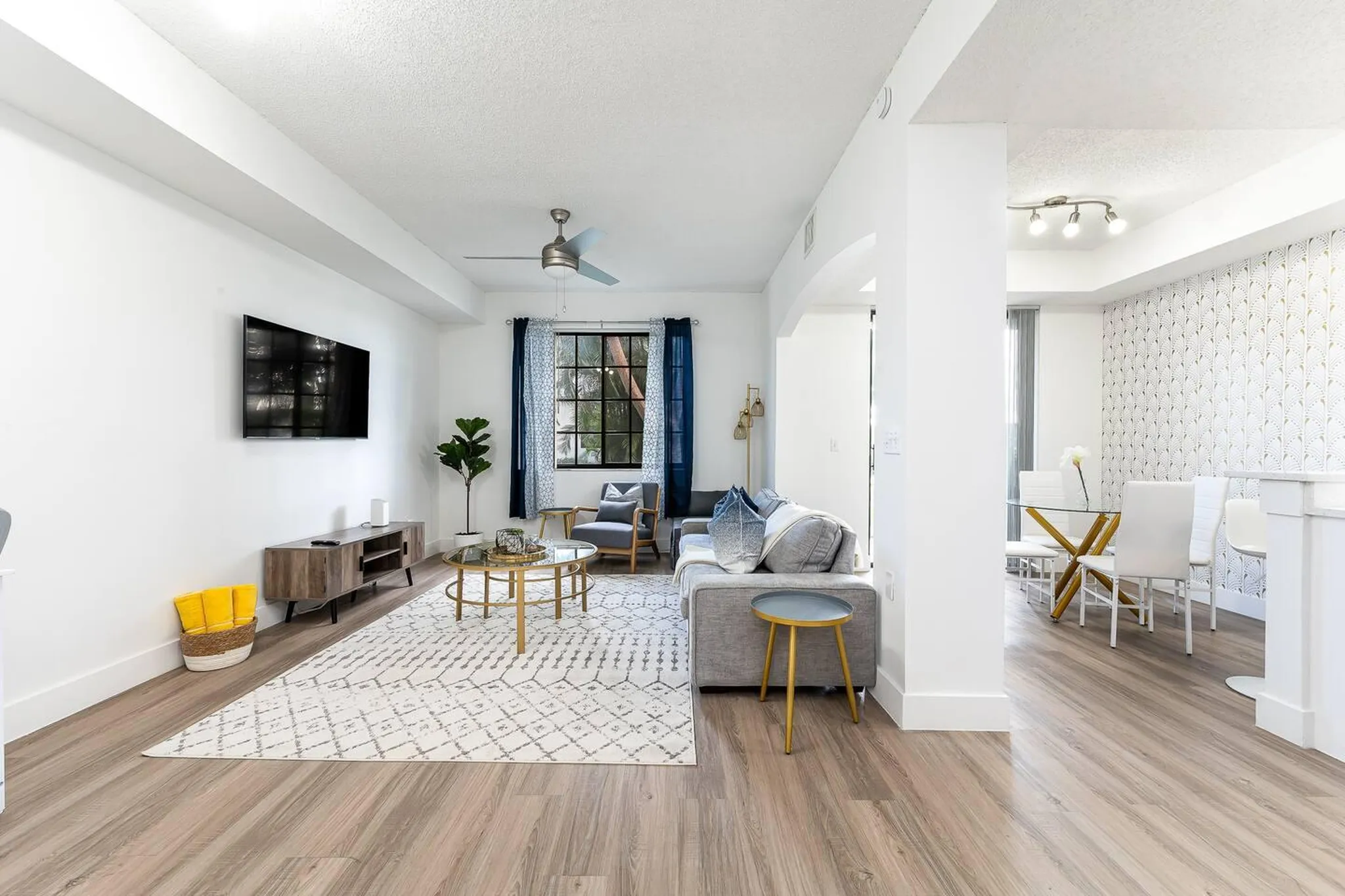 Delray Townhome | Heated Pool, Gym, 10 Min to Beach