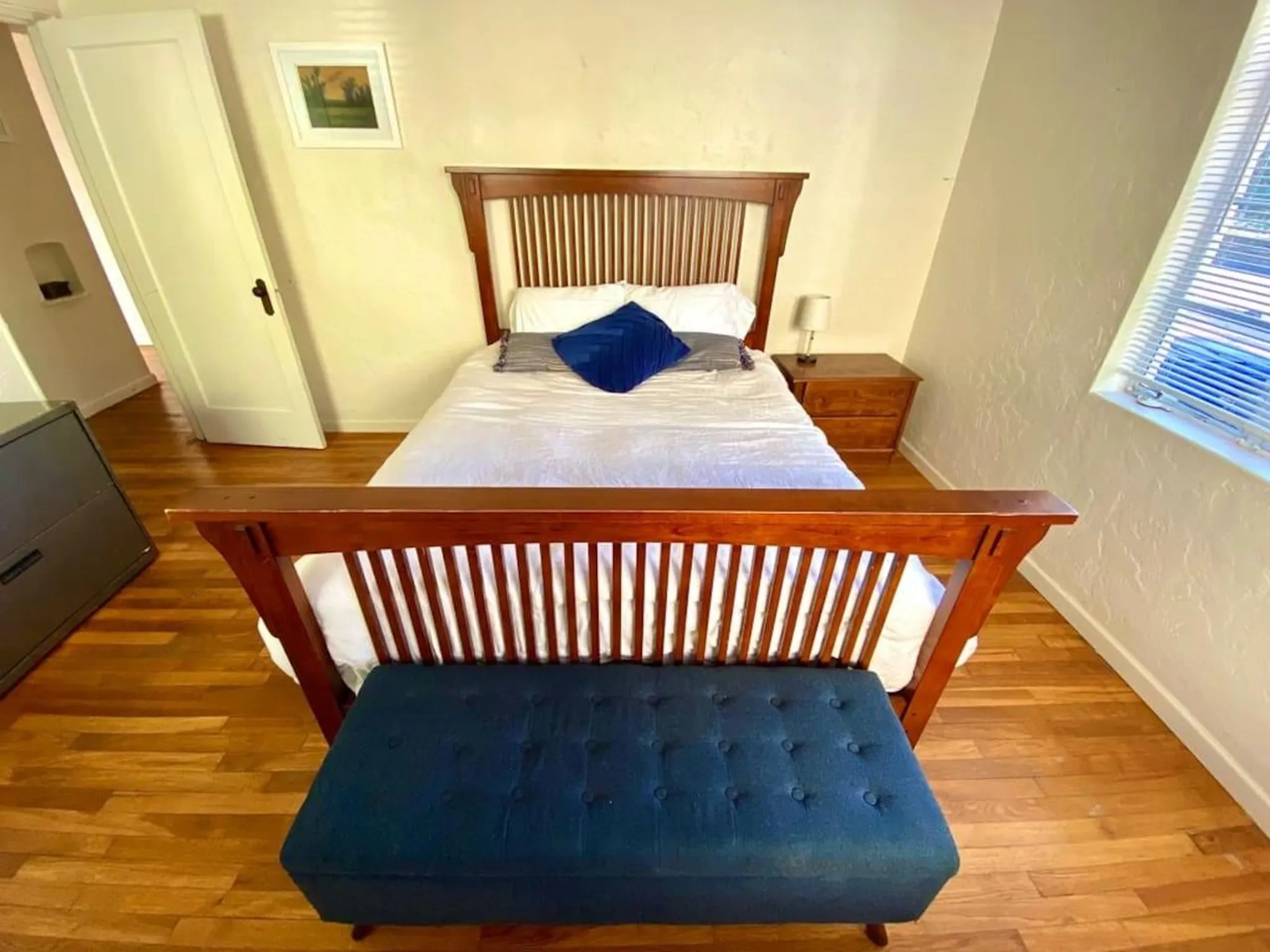 Historic Bungalow near U of A !