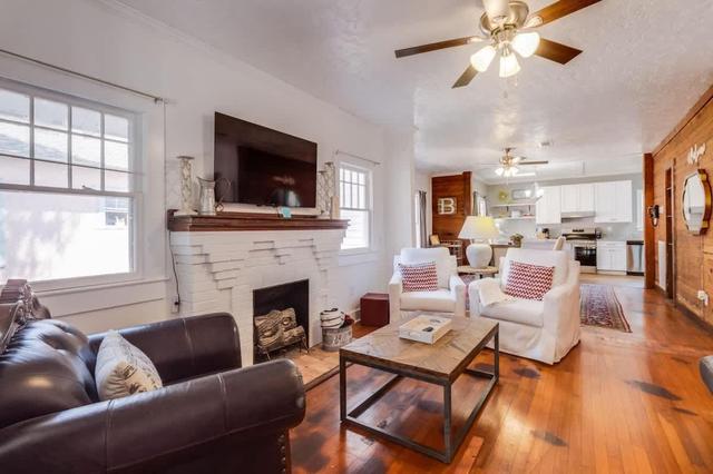 Miazza Cottage in Gulfport — primary photo