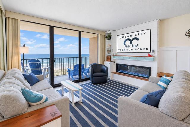 810 Harbour House