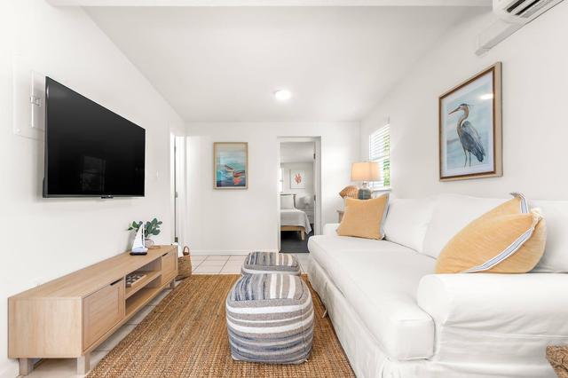 Bungalow B @ Matanzas Launch - Crescent Beach, STA