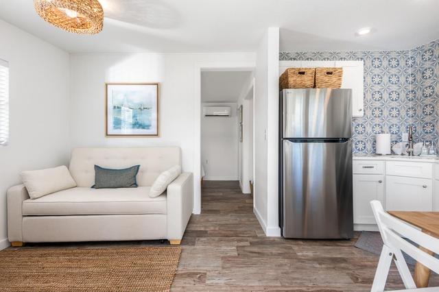 Bungalow A @ Matanzas Launch - Crescent Beach, STA