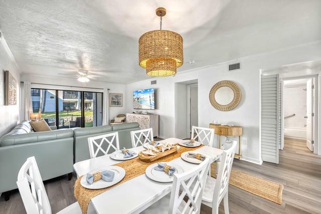 Dans Florida Condos Sea Bliss at Runaway Bay