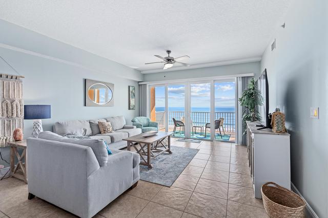 Oceanfront 3BR/3BA Condo with Large Balcony