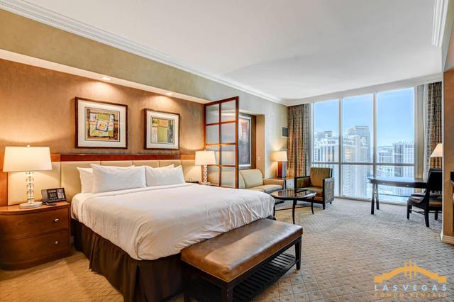 MGM Signature-23-619 Strip View Jacuzzi Studio