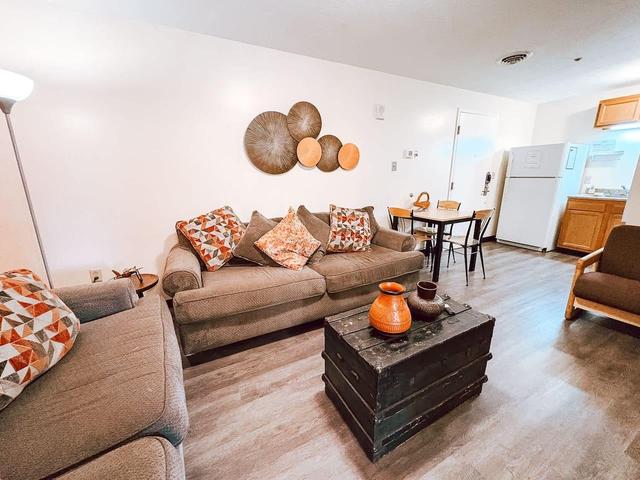 2BR 2BA Downtown Apt | 55” TV | 6 Beds