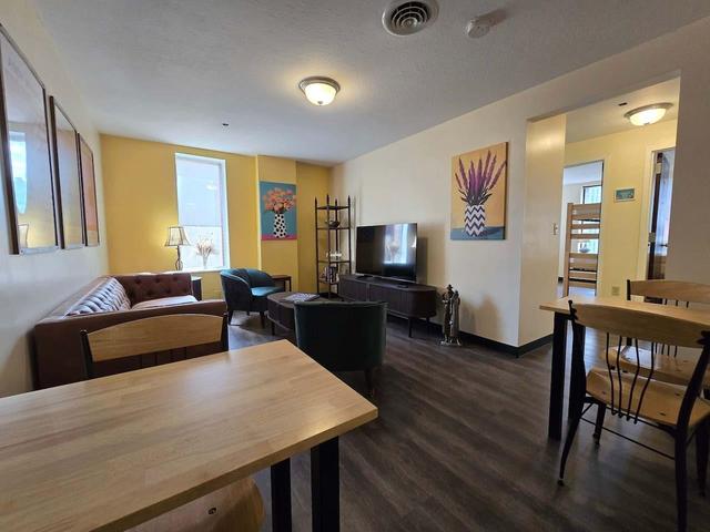Private 2BR/2BA Downtown Apartment | River and Mou