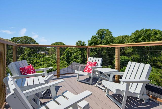 Walk To The Beach, Rooftop Deck With Water Views