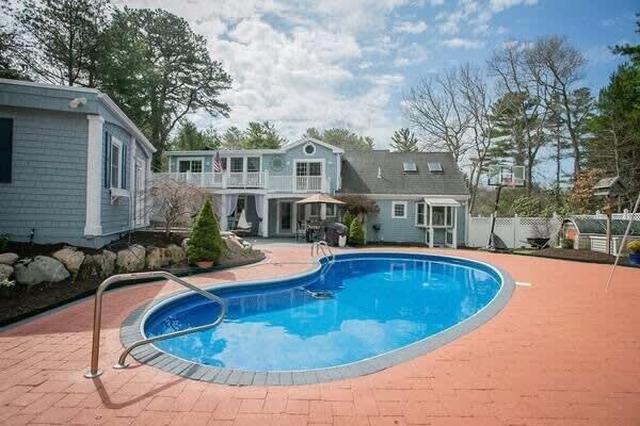 Heated Salt Water Pool, Come Enjoy Cape Life!