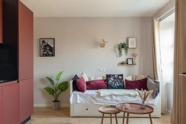 Travel Homes - The Parc, next to Champ de Mars