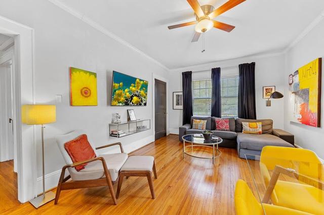 The Home Collection: Dilworth Balcony Suite near Atrium CMC & Uptown