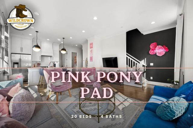 21 Bed Downtown Luxury Bachelorette w Rooftop