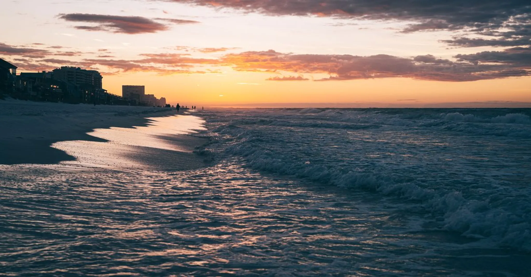 Labor Day 2026 in Destin, FL: End-of-Summer Beach House Getaways