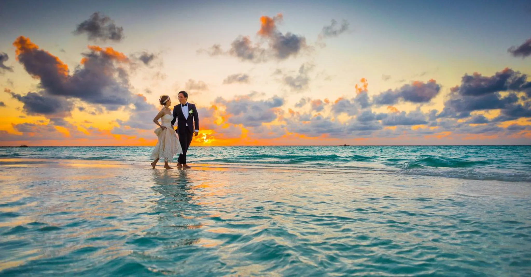 Couples Getaway in Panama City Beach: Romantic Things to Do & Where to Stay