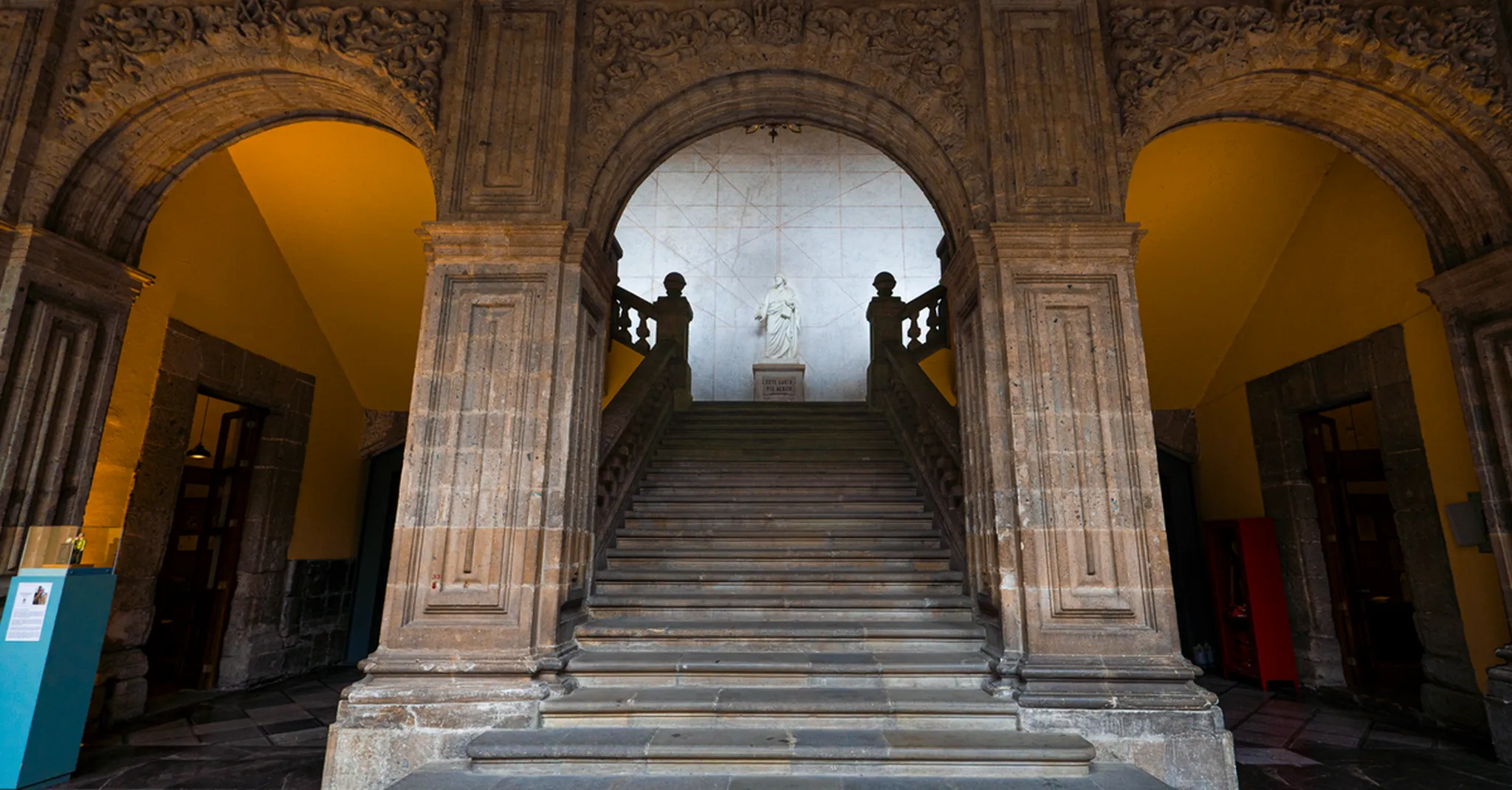 Anthropology Museum & Chapultepec: A Culture Lover's CDMX Stay Guide