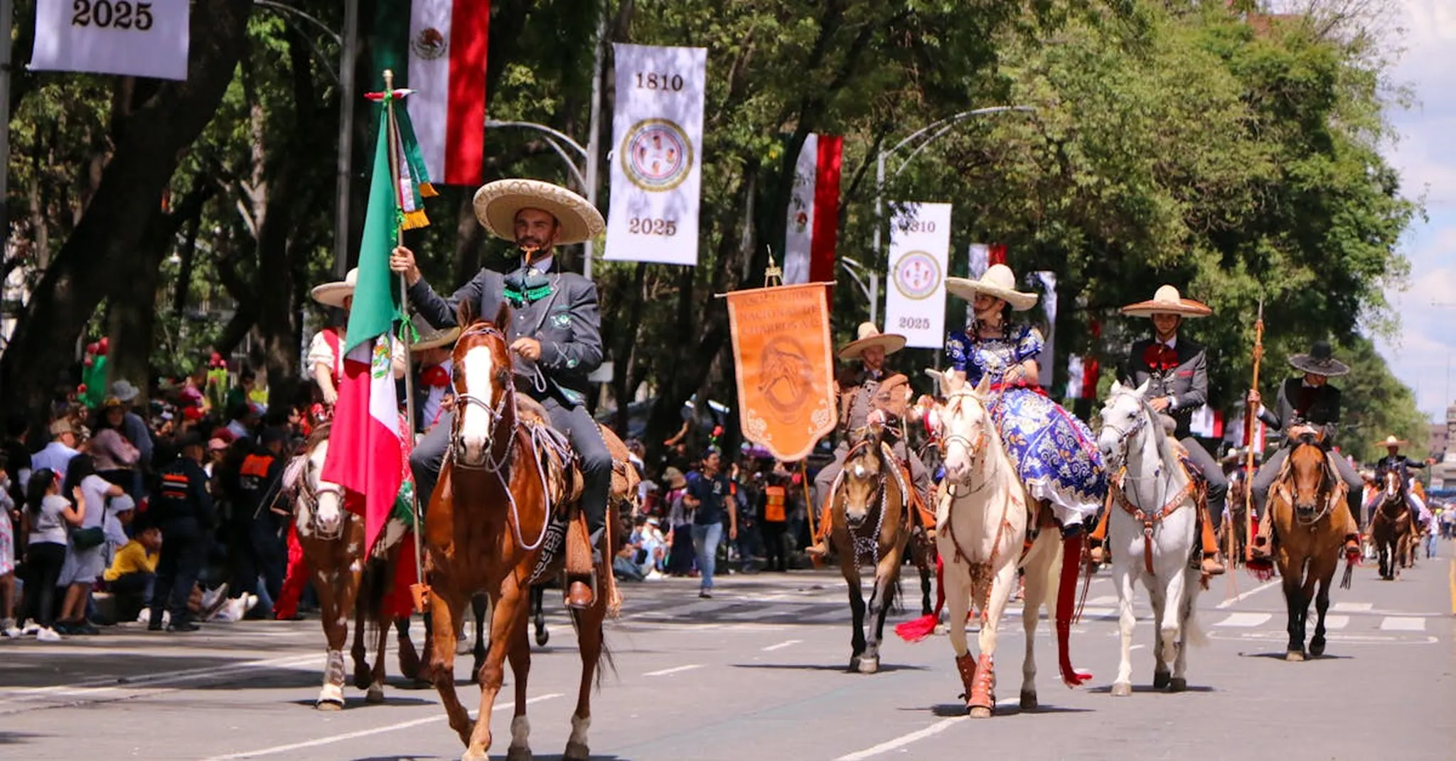 Mexico City Independence Day 2026: Best Neighborhoods for September 15 Celebrations