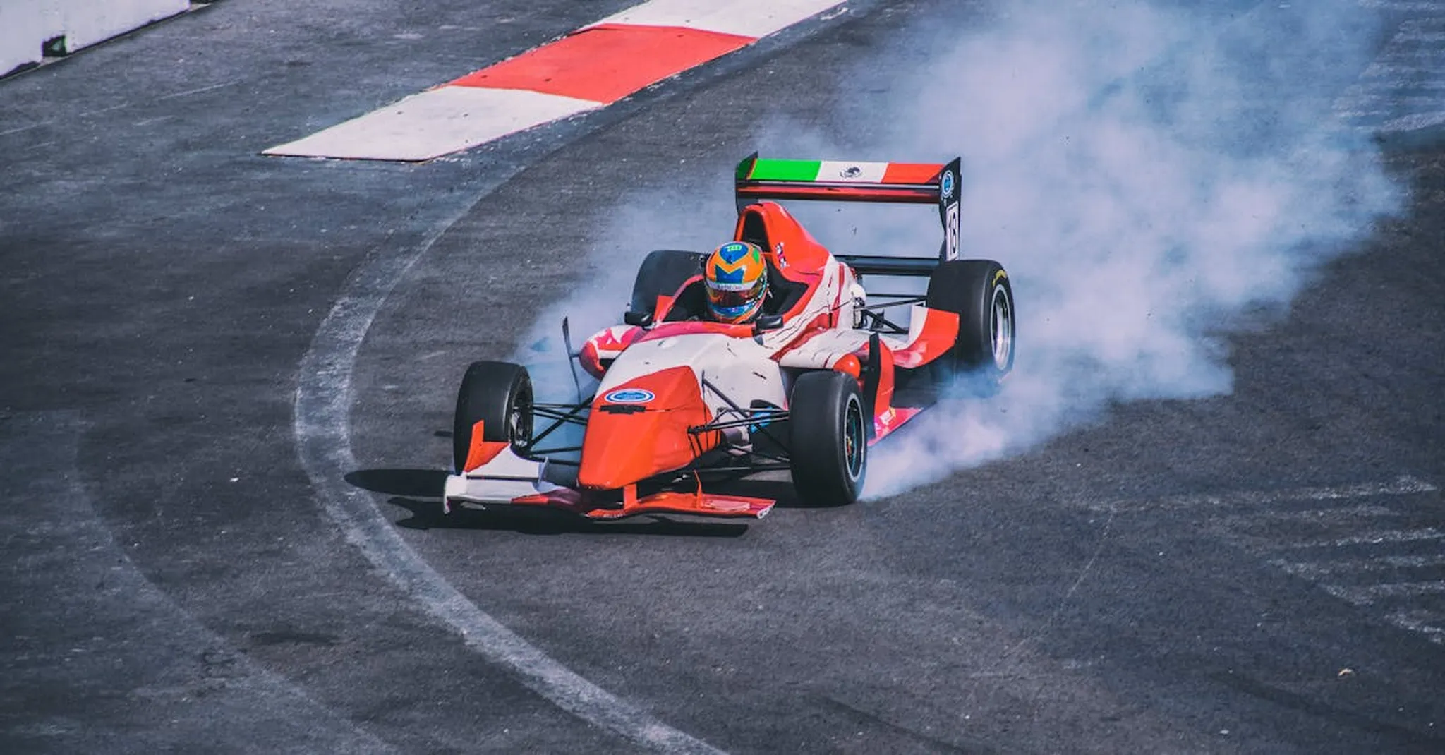 Formula 1 Mexico City Grand Prix 2026: Booking Your Race Weekend Stay