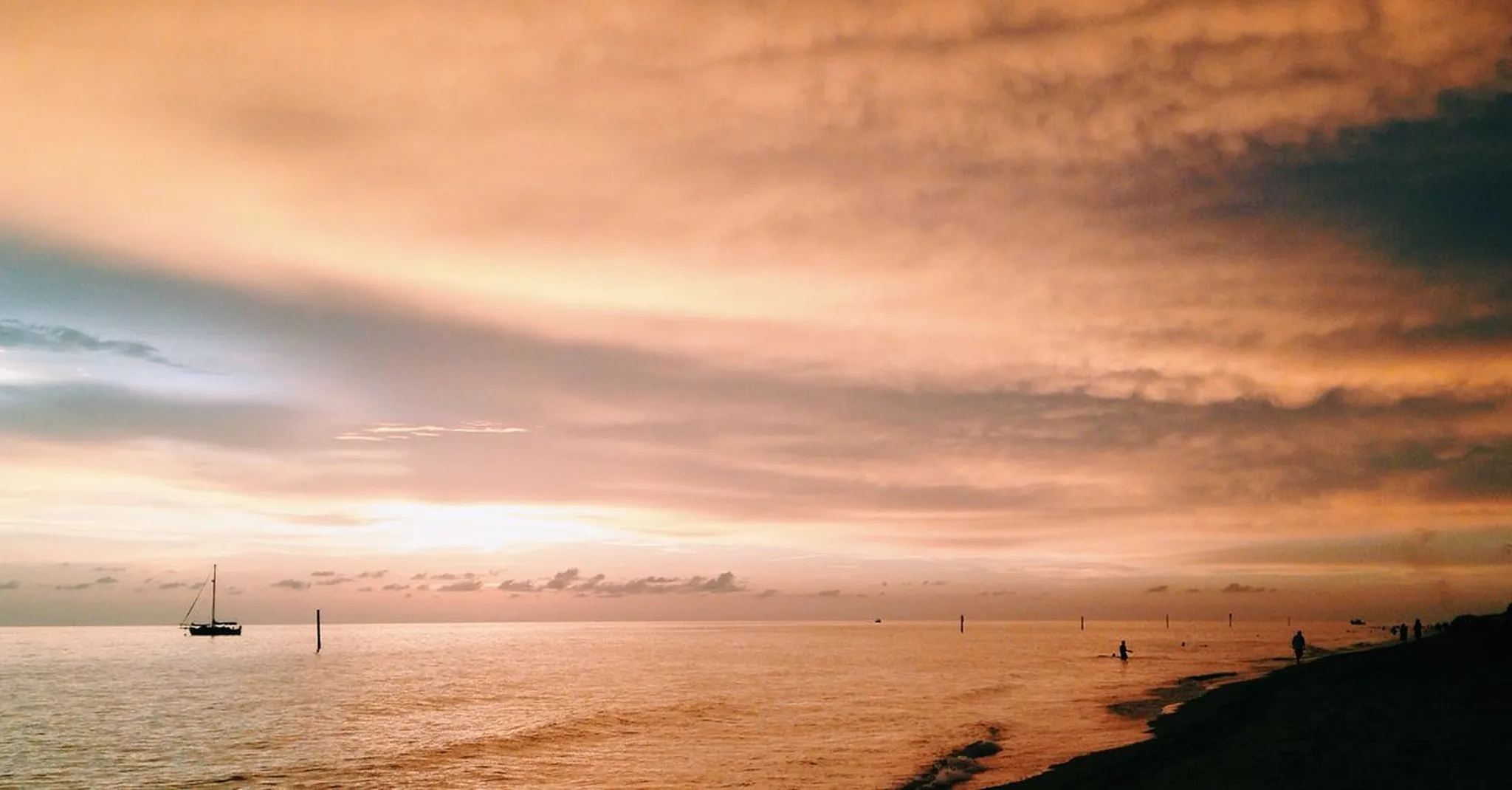 Veterans Day Weekend 2026 on Anna Maria Island: A Peaceful Fall Beach Escape