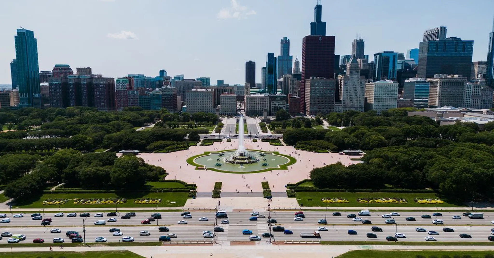 Chicago Marathon 2026: Where to Stay Near the Grant Park Finish Line