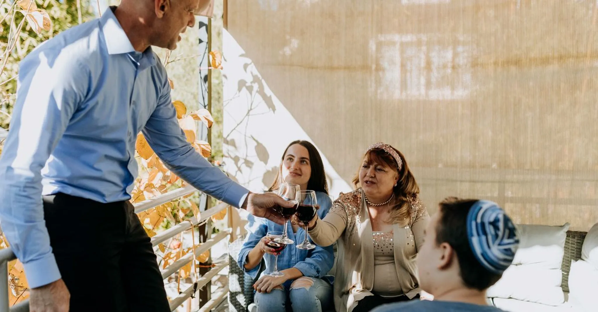 Sukkot in Delray Beach 2026: Family Stays Near Synagogues, Beaches & Sukkahs