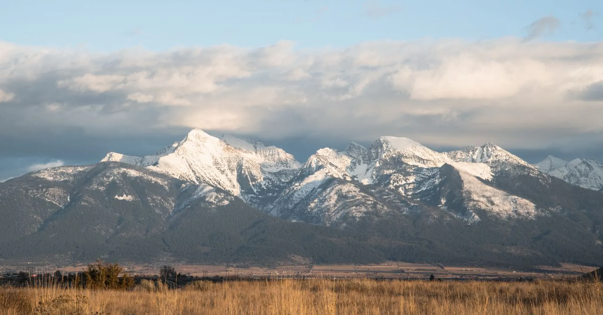 Snowmoon Ranch in West Glacier, MT: Inside One of Our Most-Searched Stays