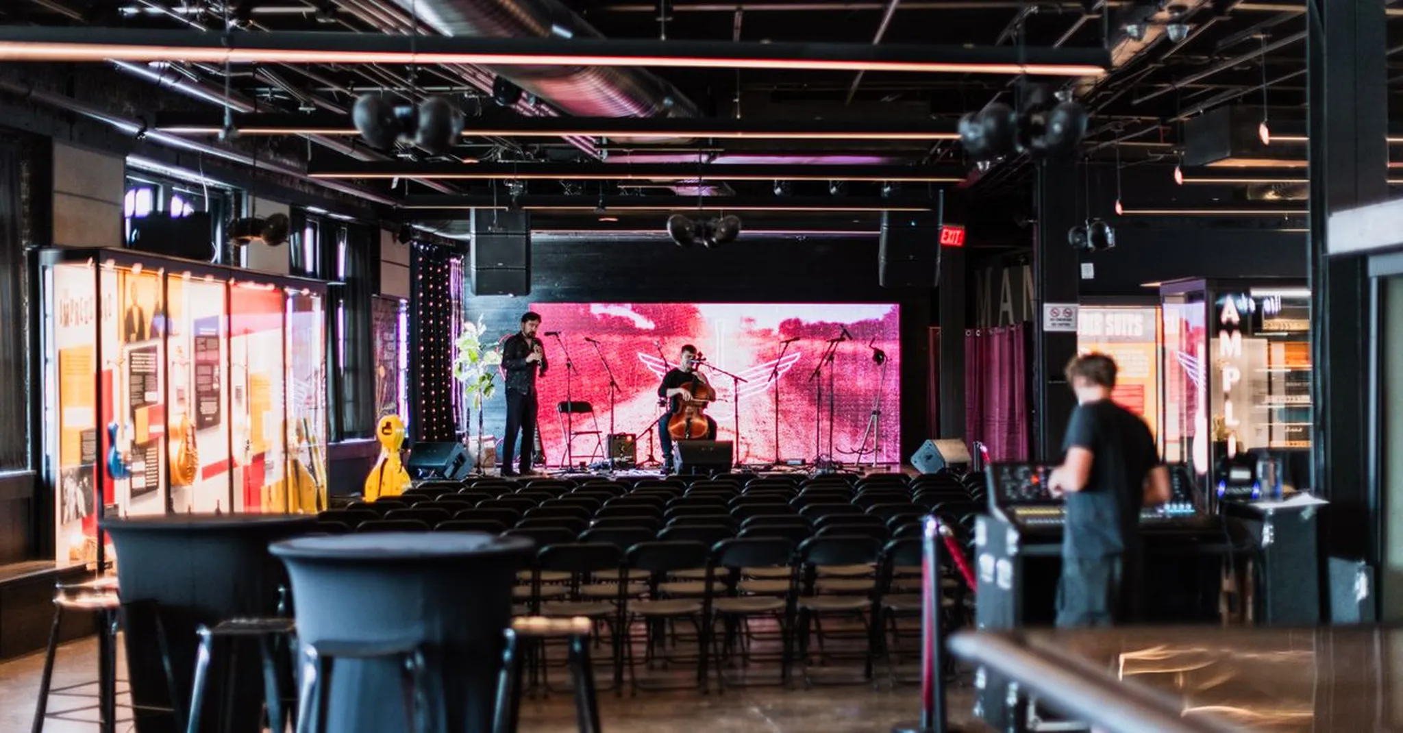 Thanksgiving in Nashville 2026: Live Music, Holiday Dining and Where to Stay