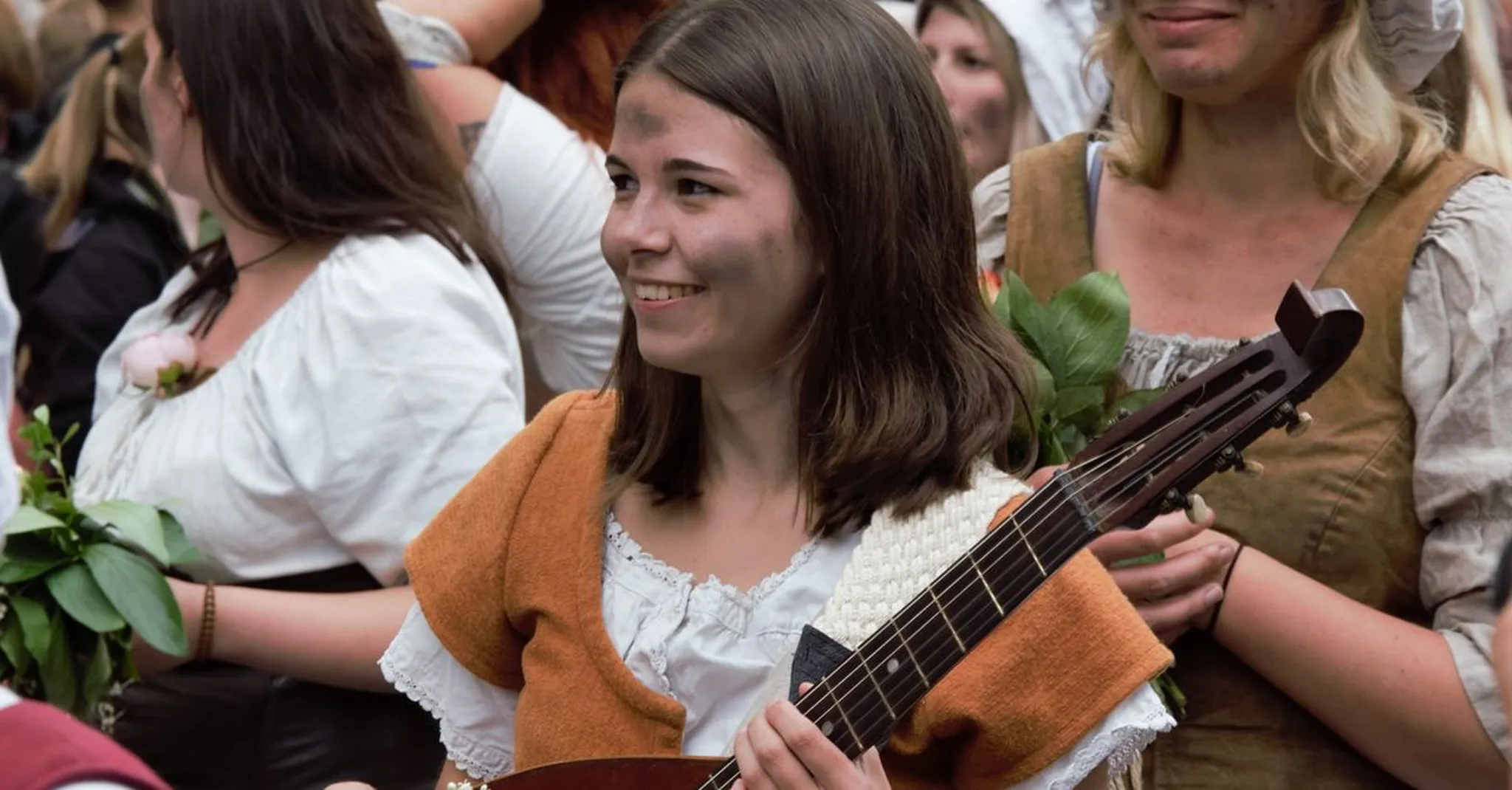 Ohio Renaissance Festival 2026: Weekend Guide & Where to Stay Near Harveysburg