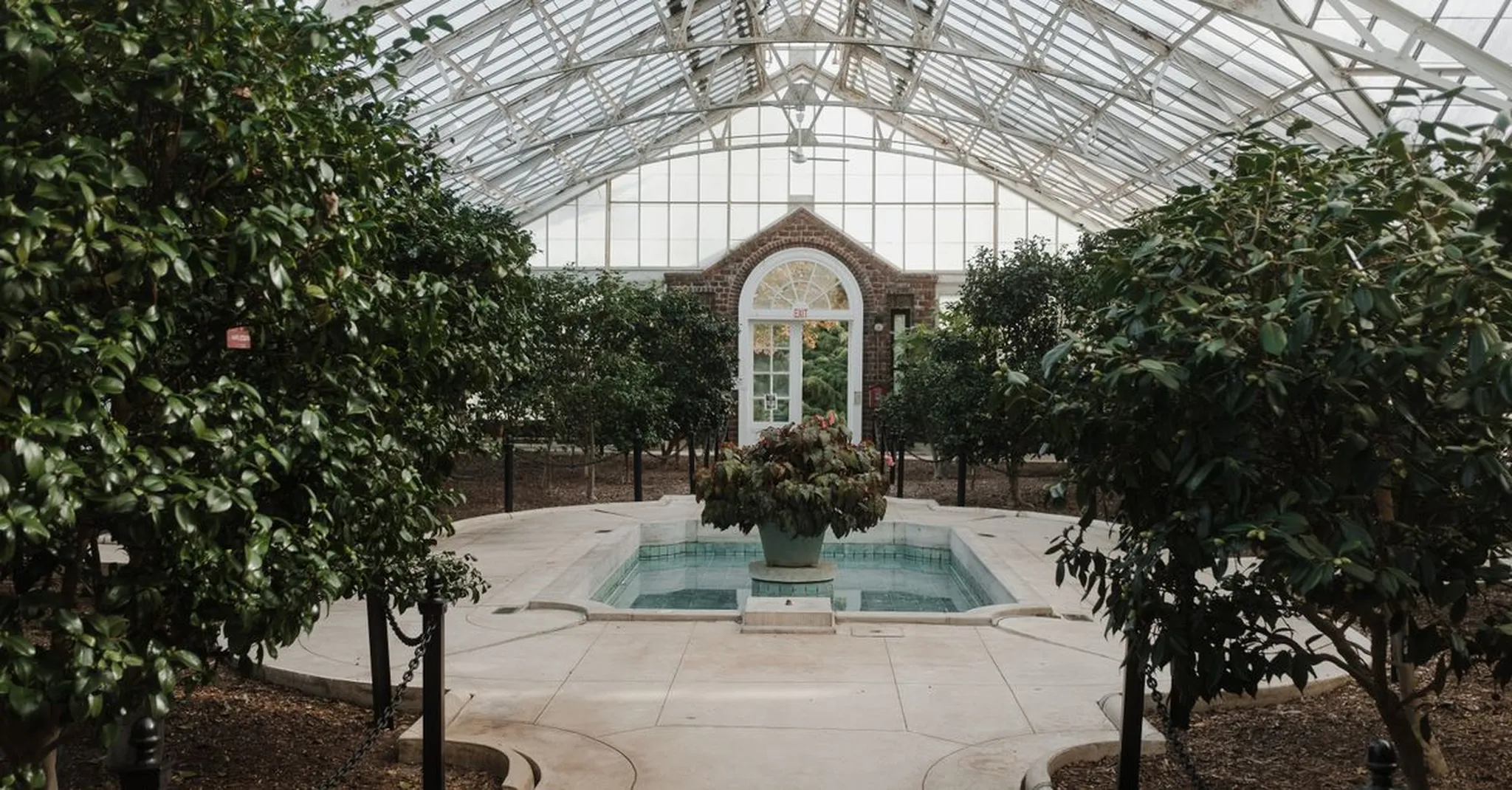Family Summer in Columbus: Franklin Park Conservatory & Where to Stay