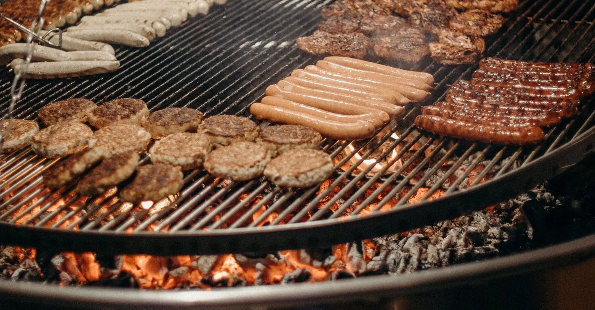 Wurstfest 2026 in New Braunfels: Sausage, Polka & Where to Stay Near San Antonio