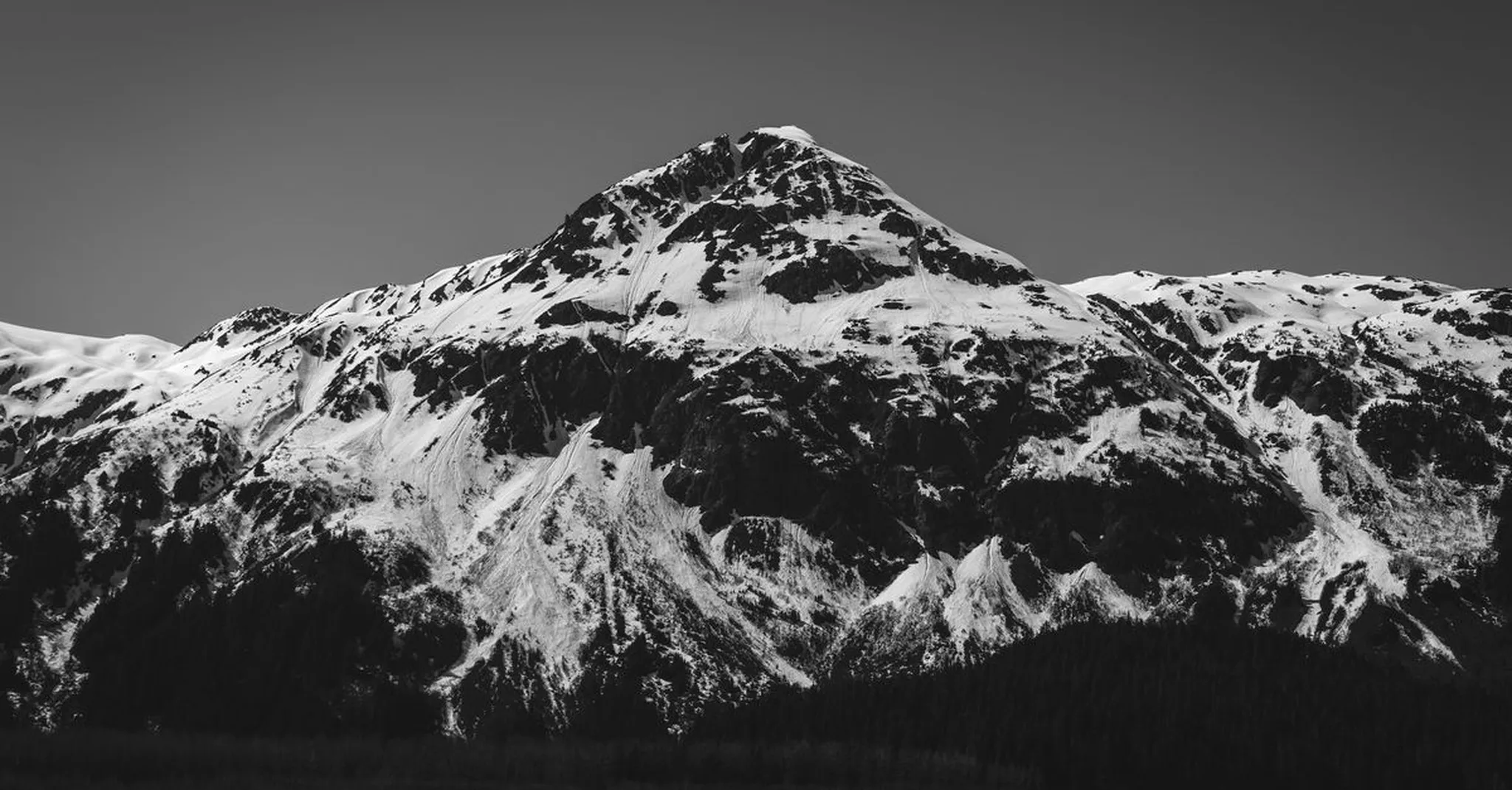 https://storage.googleapis.com/hostai-booking-prod-photos/clients/juneauvacationhomes/blogs/covers/111b4154-b92d-40b2-a2df-41e7c35b6297.jpg