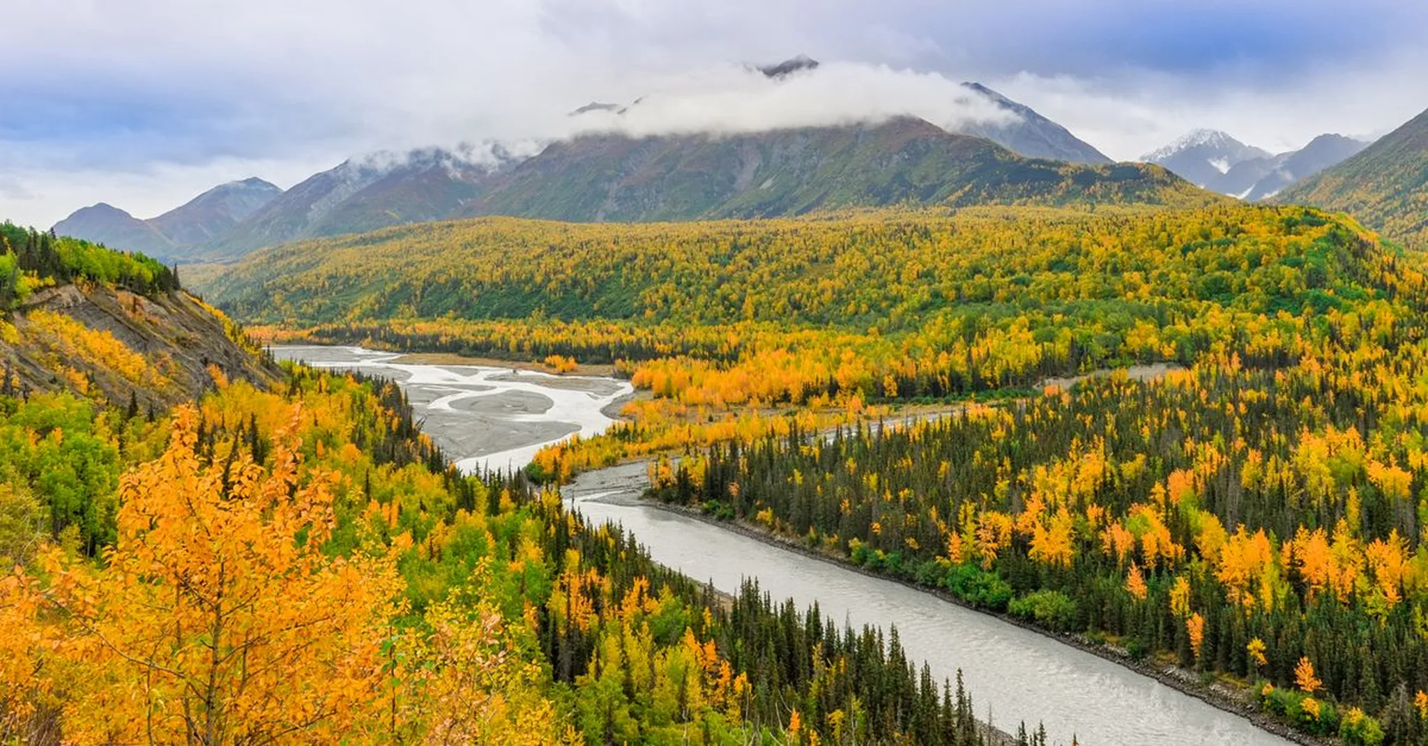 Fall Shoulder Season in Juneau 2026: Fewer Crowds, Better Rental Rates
