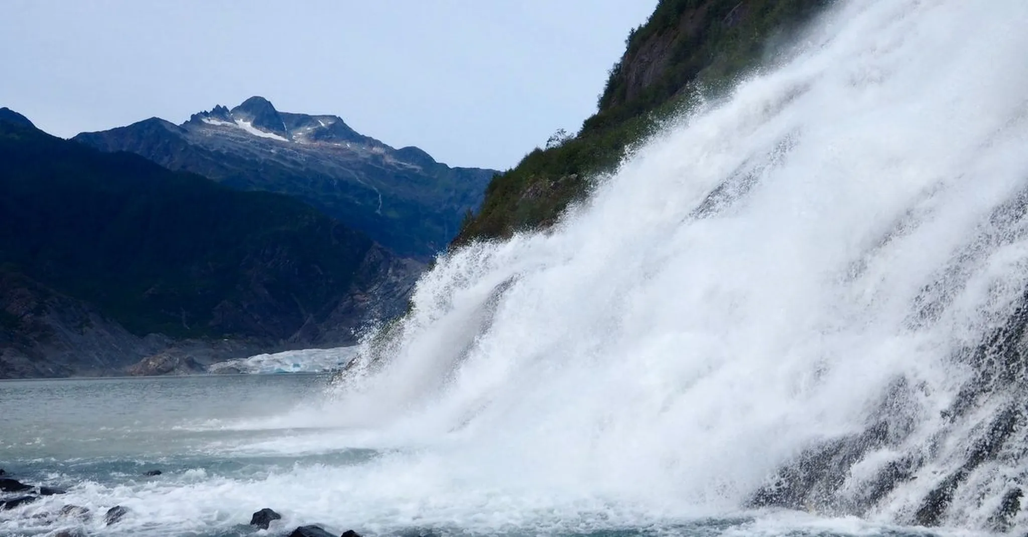 https://storage.googleapis.com/hostai-booking-prod-photos/clients/juneauvacationhomes/blogs/covers/9abc0bfd-734a-4362-917a-61afb0abc361.jpg