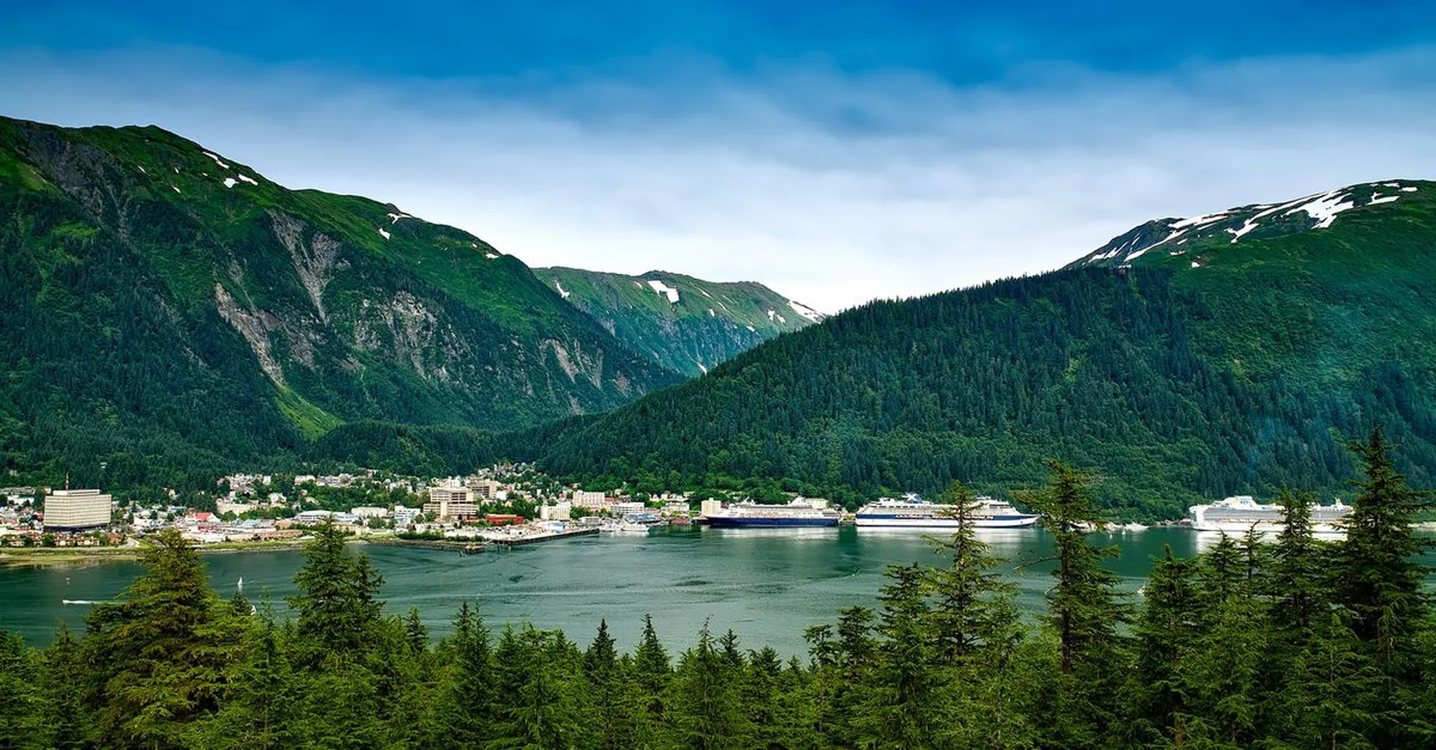 Downtown Juneau Apartments and Rentals 2026: Walk to Tramway and Wharf