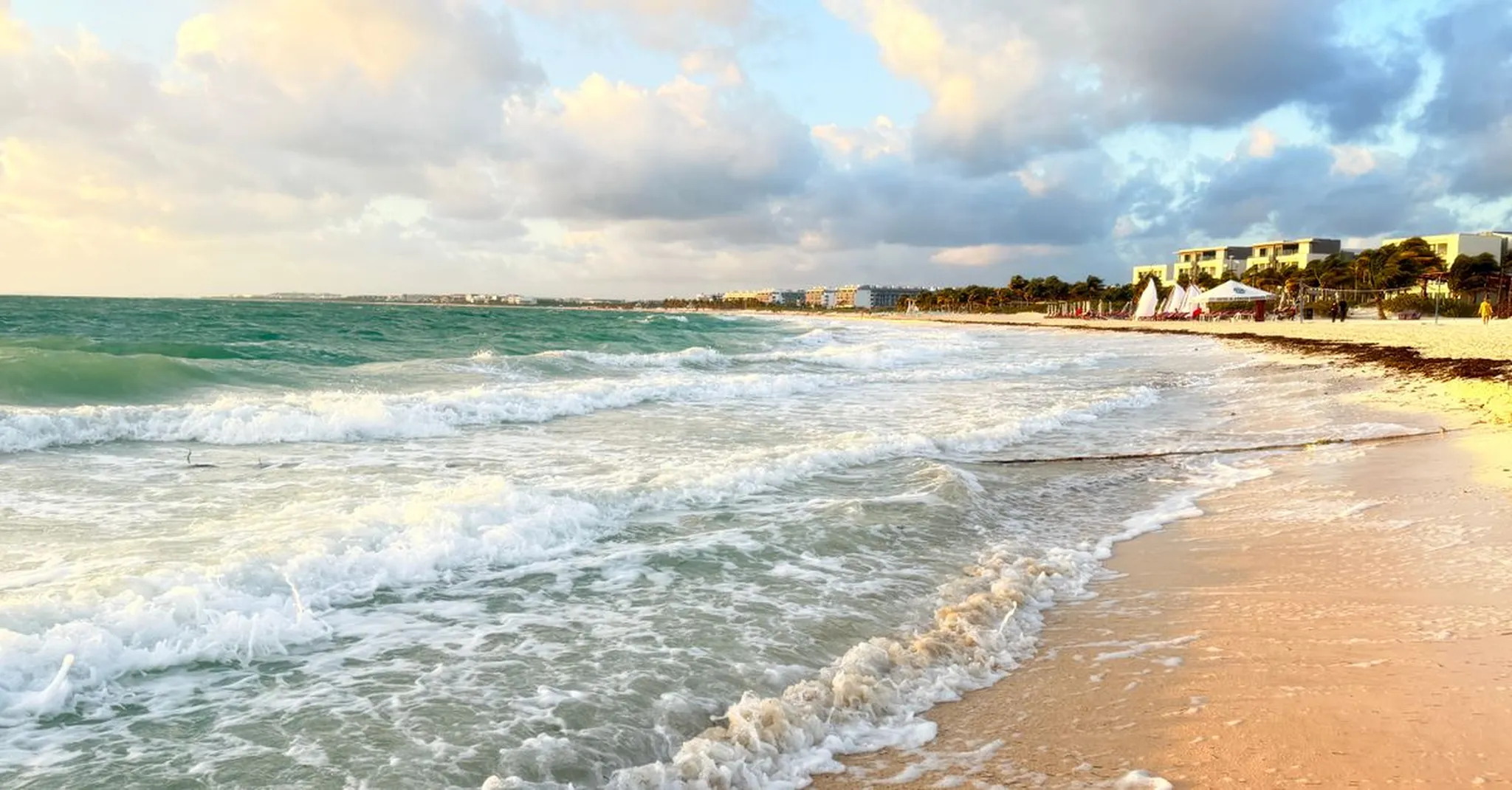 Thanksgiving Week 2026 in Daytona Beach Shores: Oceanfront Condos and Quiet Beach Days