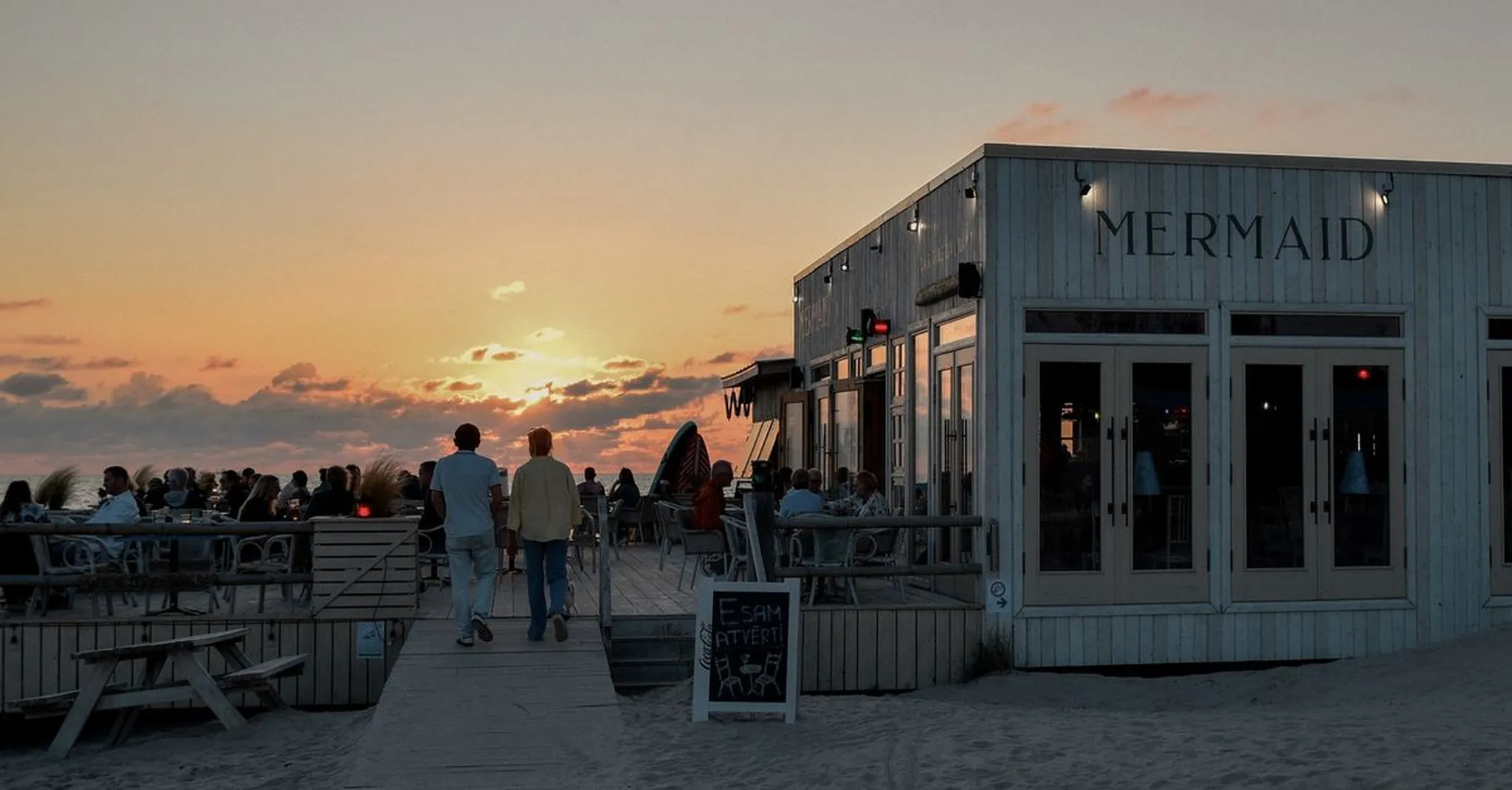 Thanksgiving New Smyrna Beach 2026: Beachside Turkey Day and Where to Stay