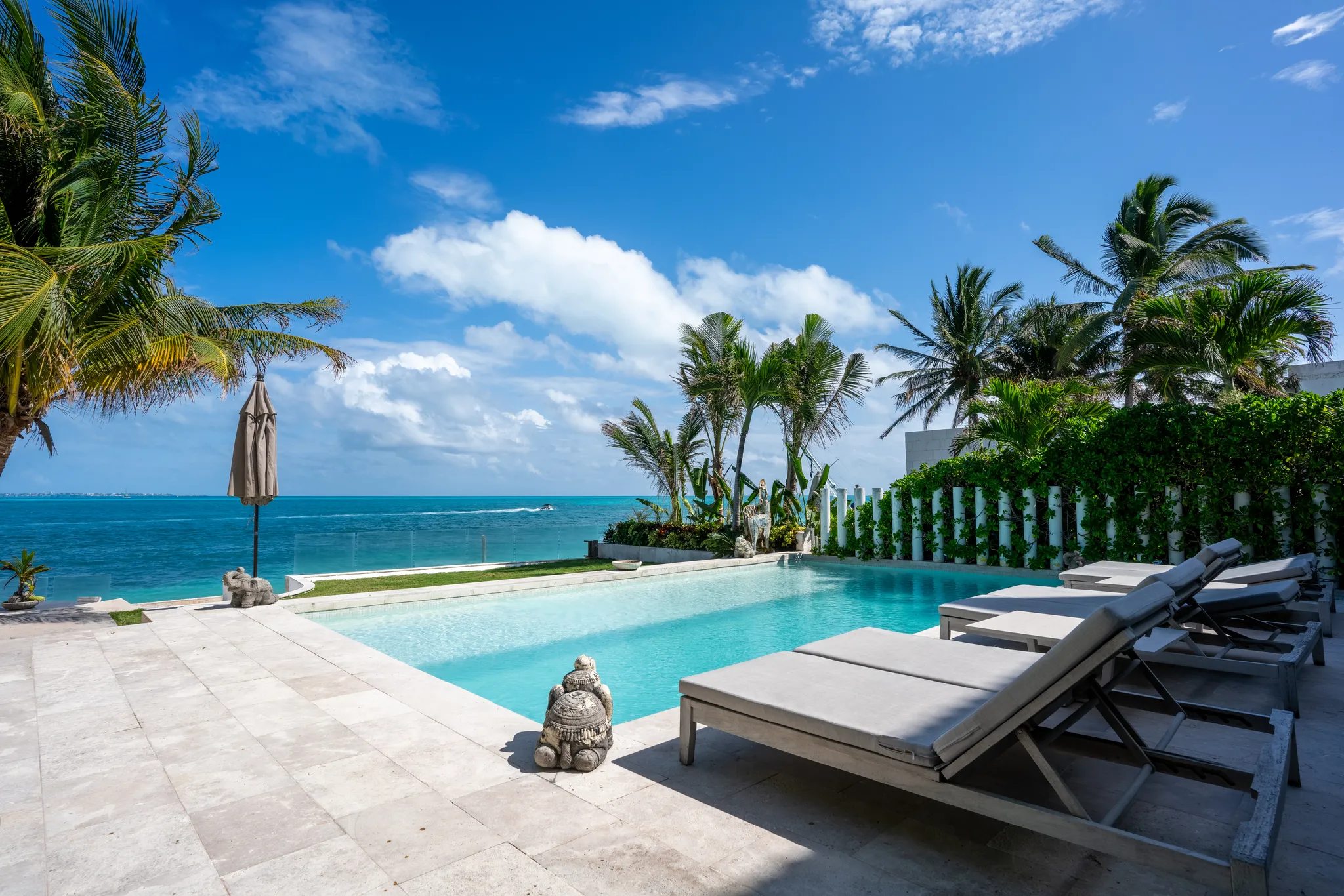 Summer Solstice 2026 in Cancún: Best Beachfront Villas for June Getaways