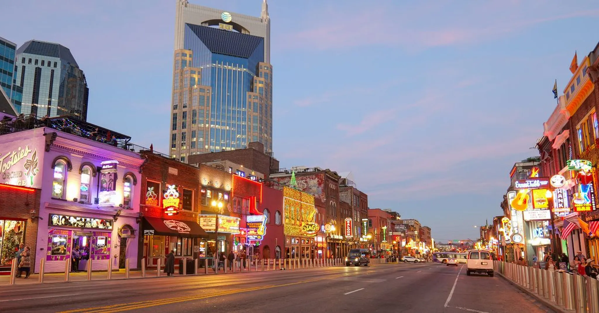 Nashville Luxury Vacation Rentals: Where to Stay for a Music City Splurge