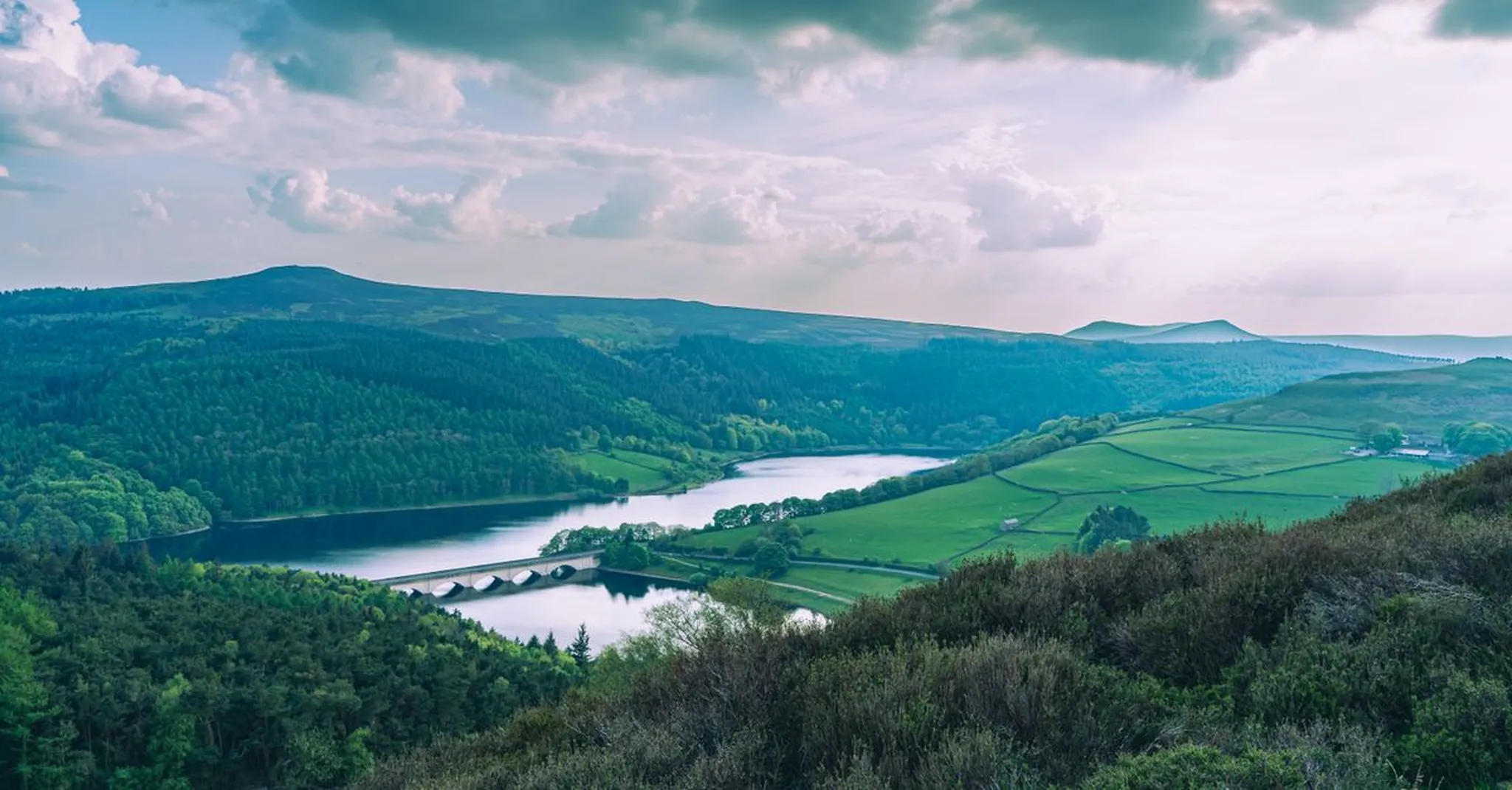August Bank Holiday 2026 in the Peak District: Long Weekend Escapes from Farnah Green