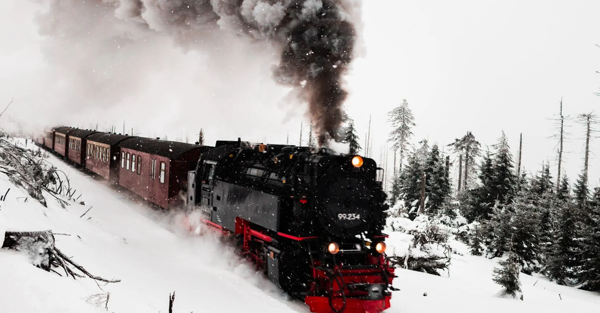 Ravenglass & Eskdale Railway Santa Express 2026: Festive Steam Trips Near St Bees