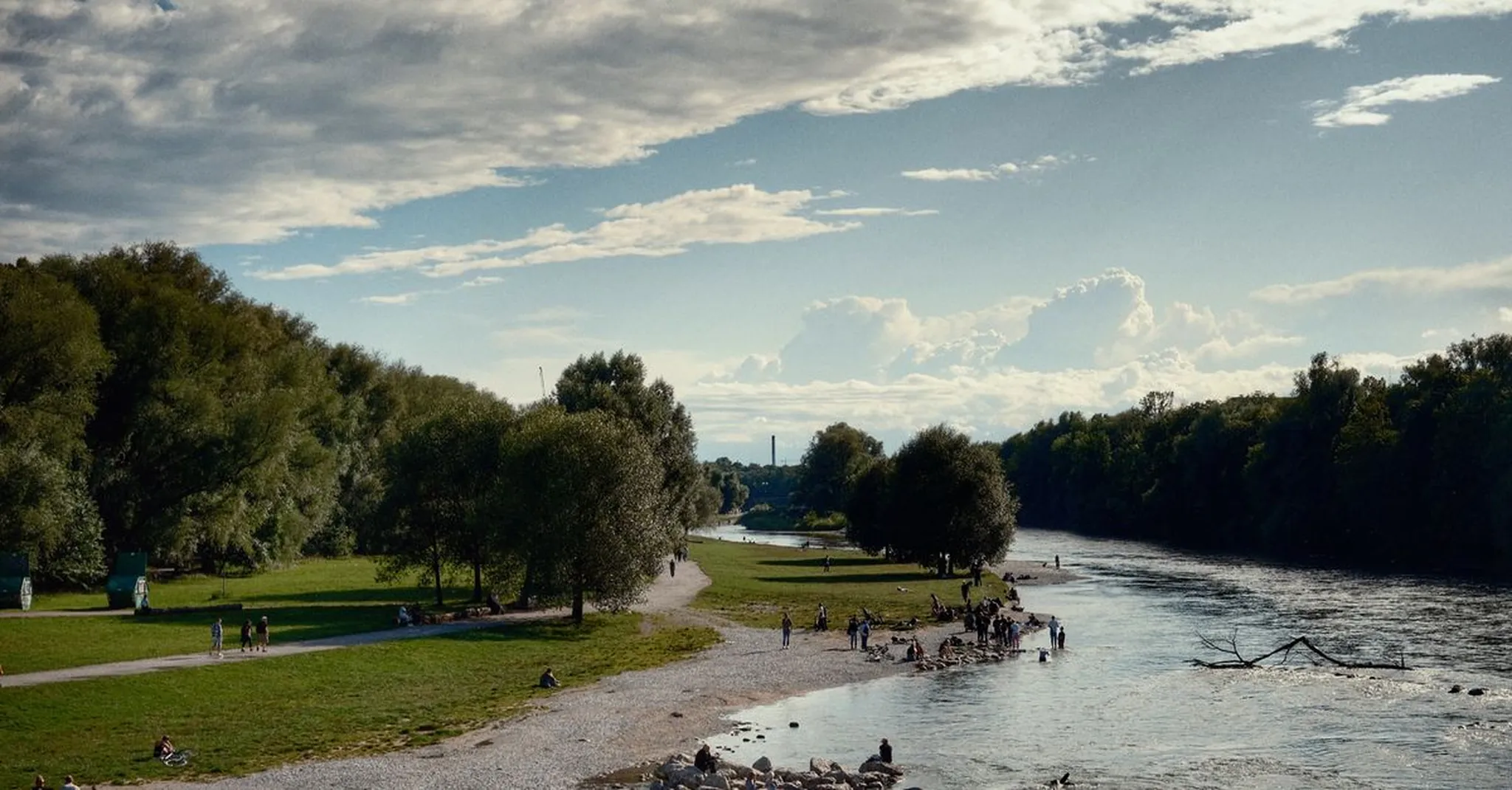 Belper River Gardens Summer 2026: Riverside Picnics and BBQ Days in Derbyshire