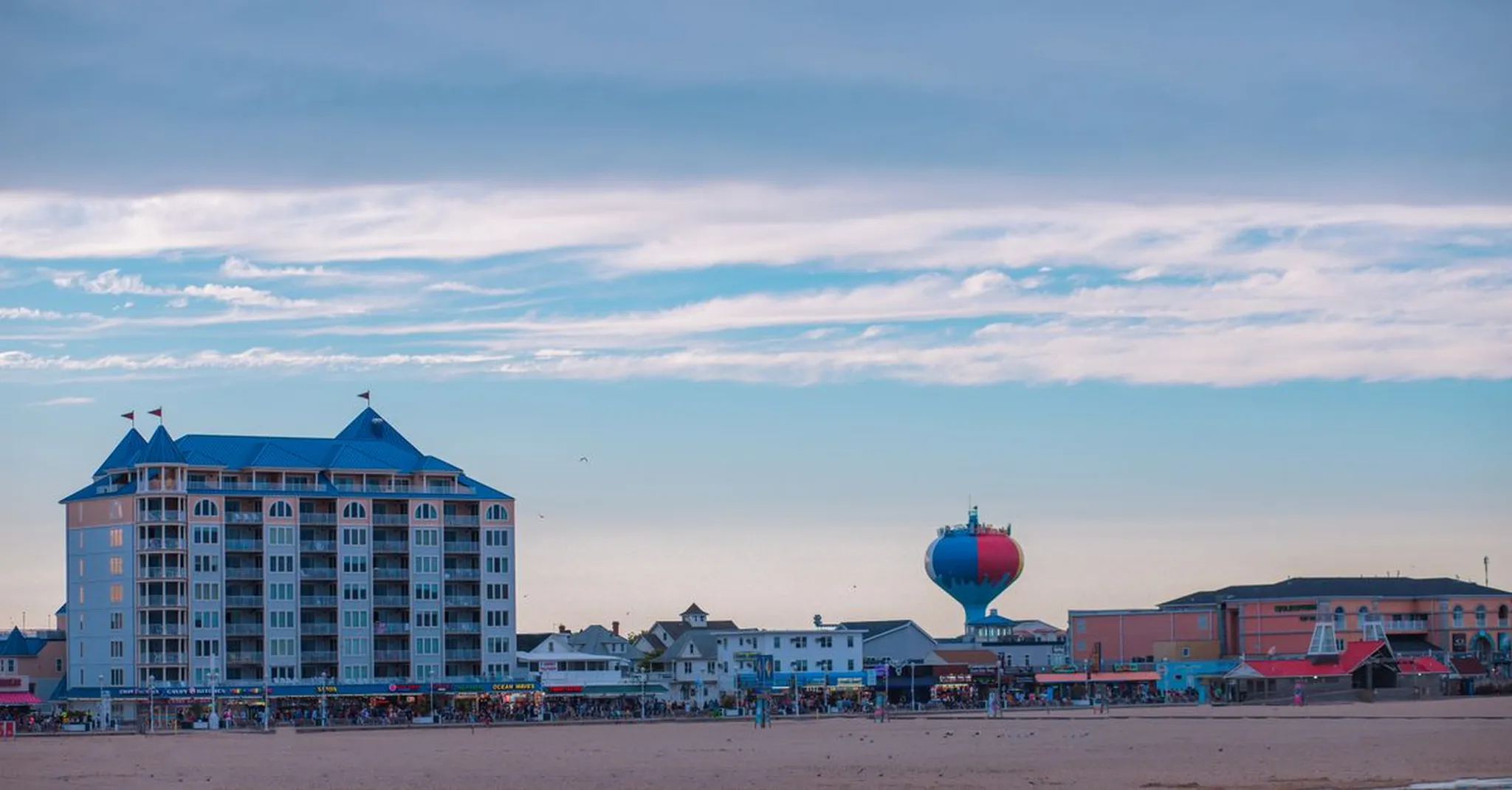 Thanksgiving in Ocean City MD 2026: Off-Season Escapes, Dining and Cozy Rentals