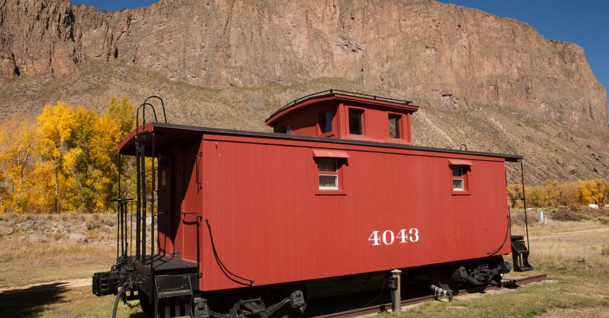 Unique Caboose & Railcar Stays Near Colorado Springs: 2026 Novelty Rental Guide