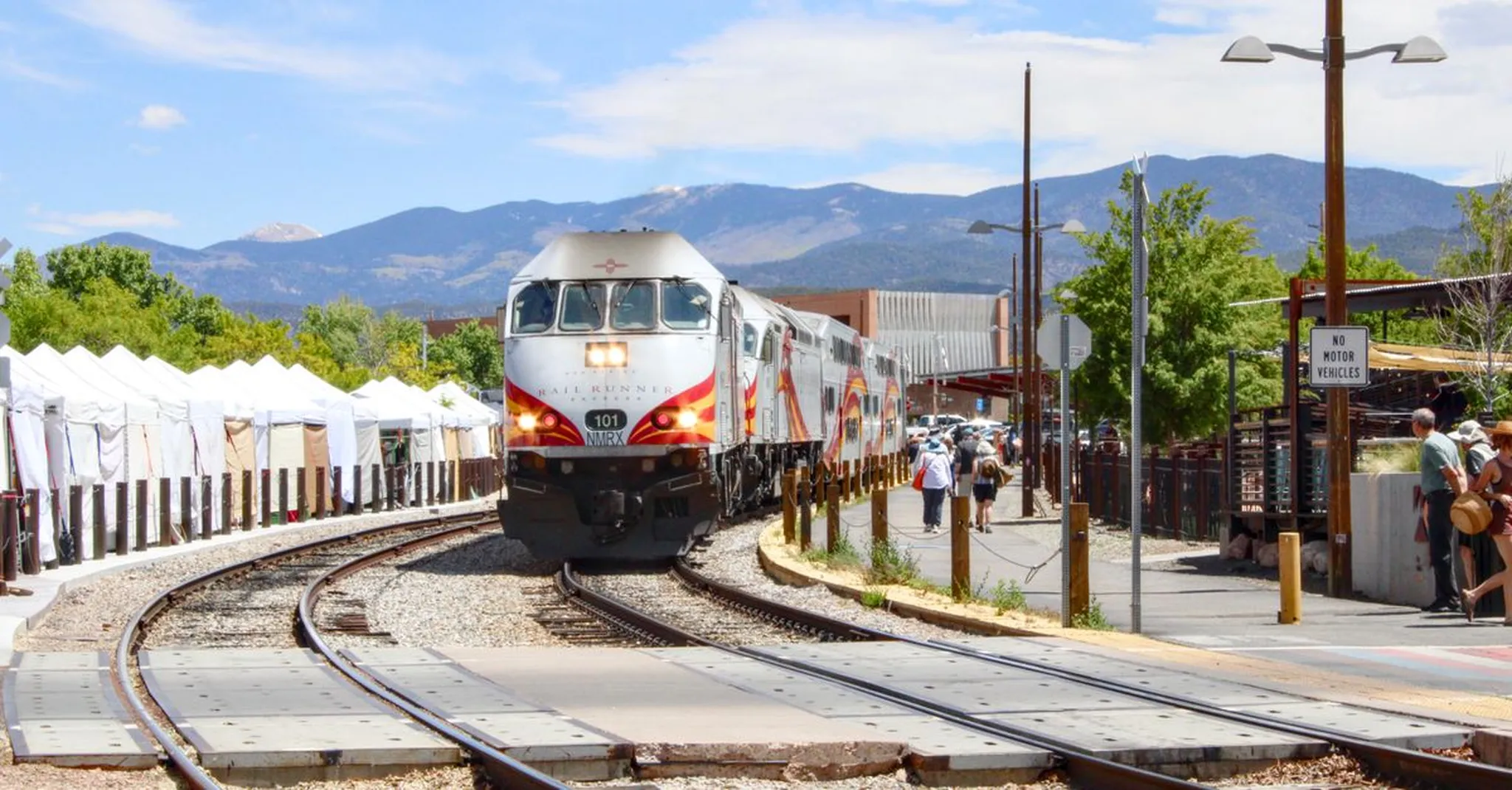 Black Friday & Small Business Saturday in Santa Fe 2026: Plaza Shopping Guide