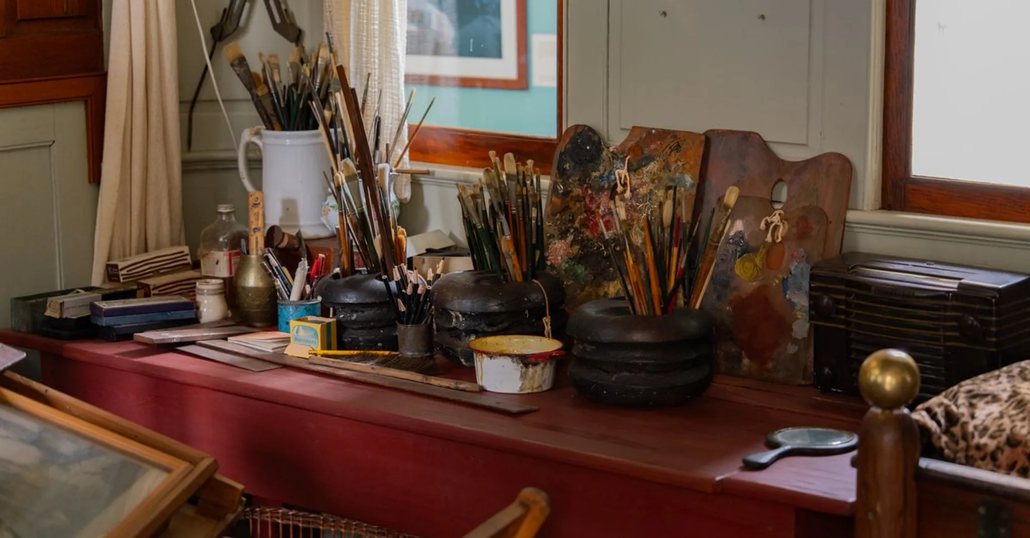 Dixon Studio Tour 2026: An Artful Day Trip from Santa Fe and Where to Stay