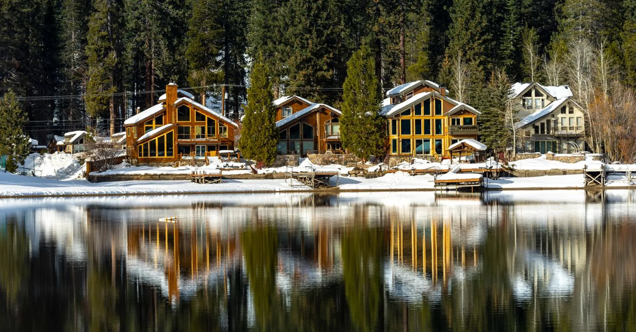 Deluxe Cabin Rentals in Tahoe Vista 2026: Quiet North Shore Luxury