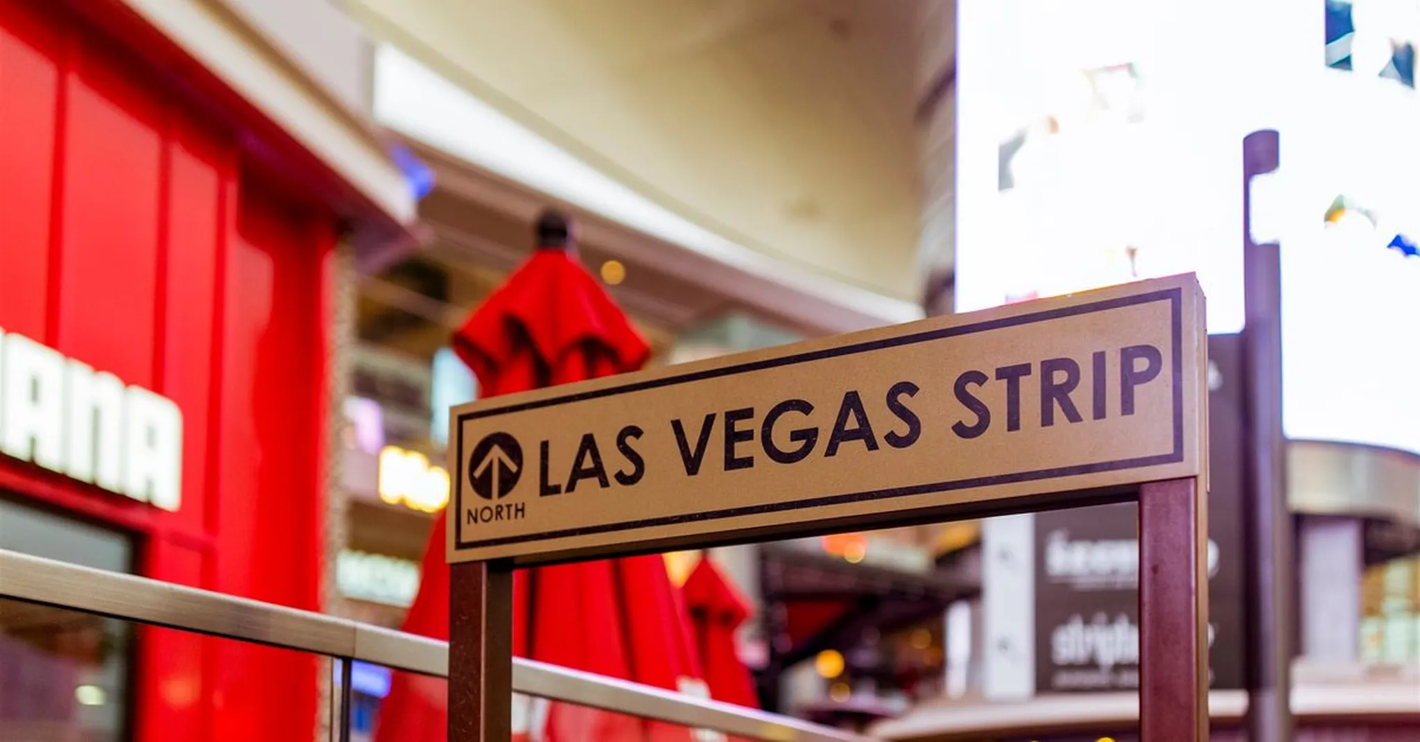 Vegas on a Budget: Condos vs. Hotels for a Group Trip Under $100/Night