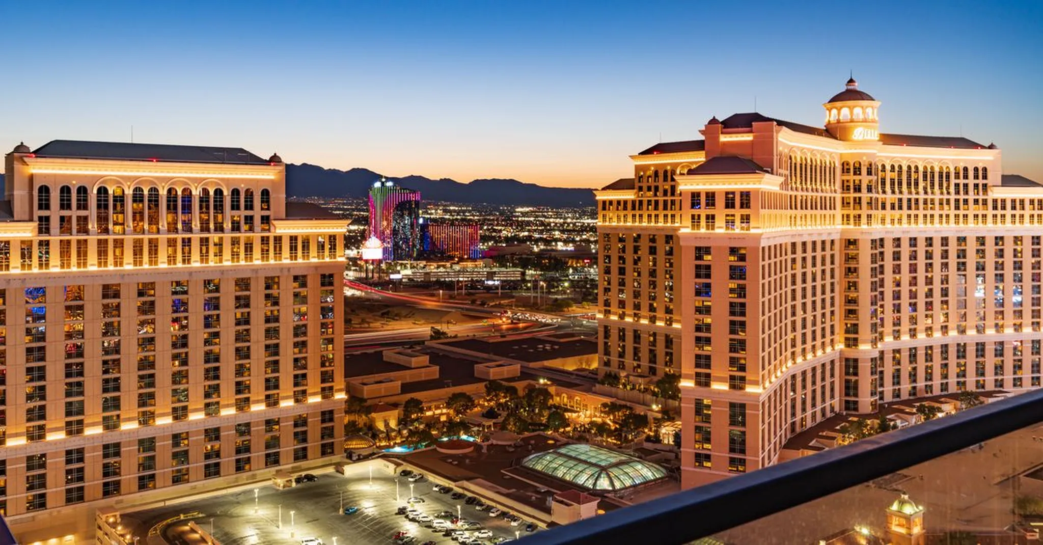 MGM Signature 3 Bedroom Suites: How to Book Connecting Condos in Las Vegas