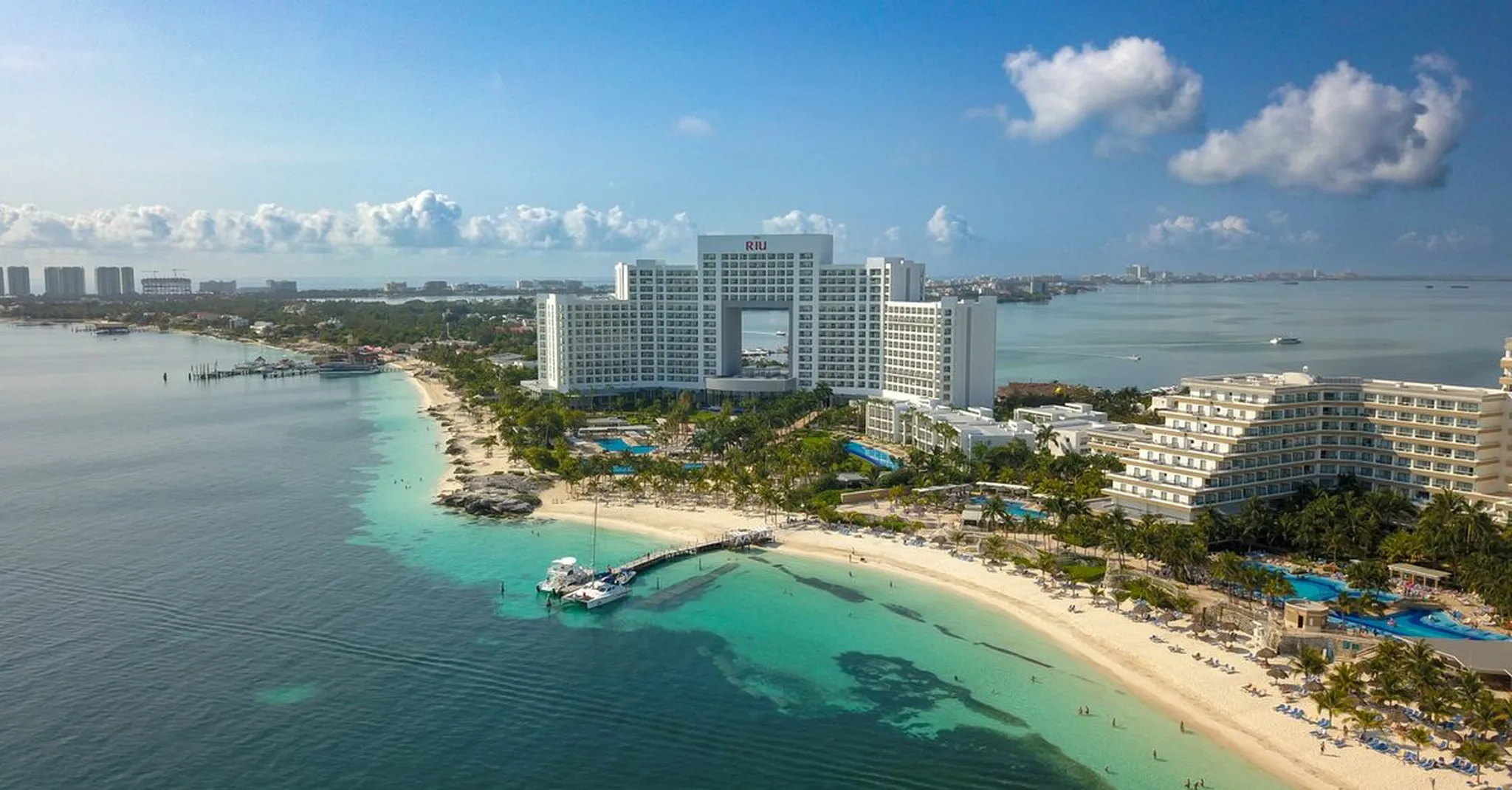 Villas Nizuc Cancún: Best Beachfront Luxury Rentals for Large Groups