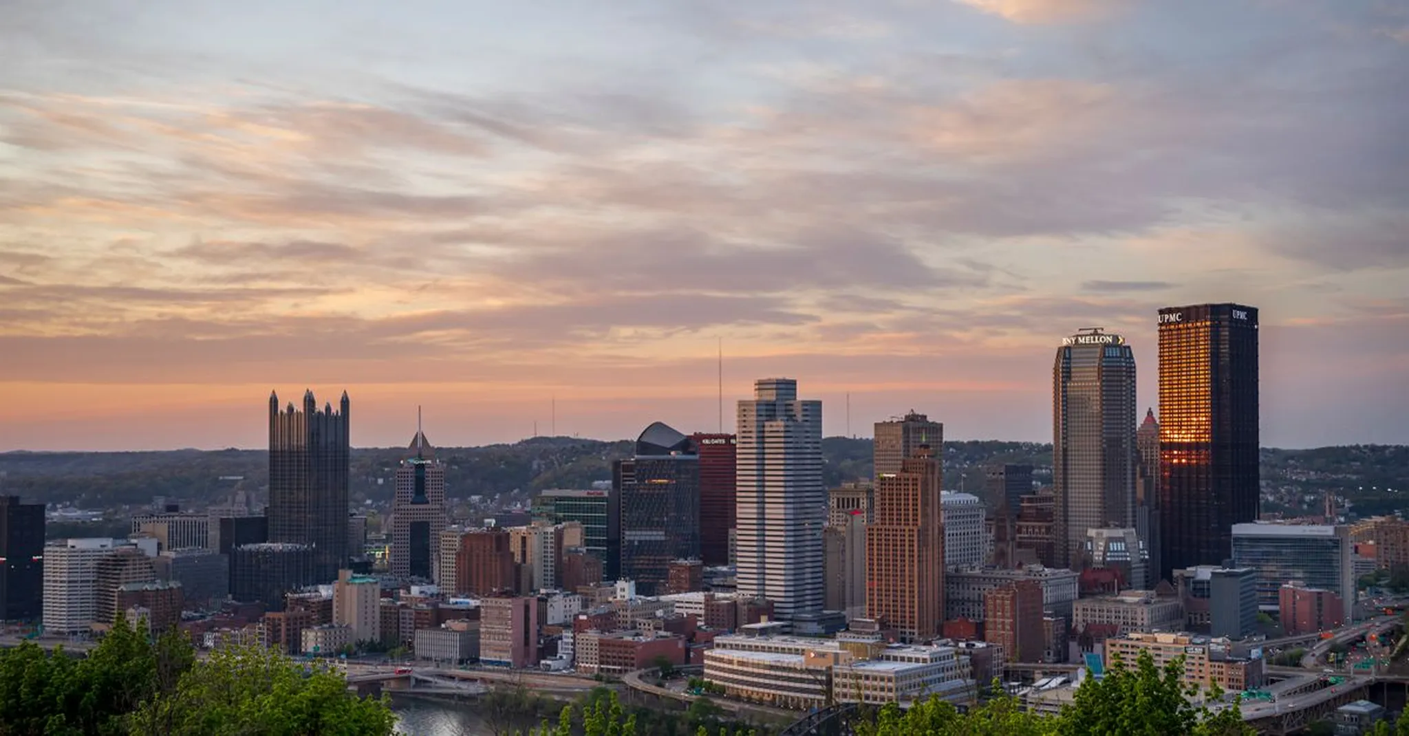 Pittsburgh Restaurant Week 2026: Best Downtown Dining and Where to Stay