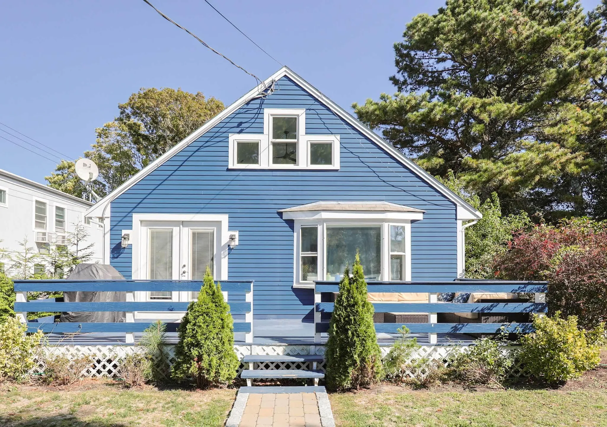 Cozy Cottages on the Cape: Fall 2026 Rentals for Crisp October Escapes